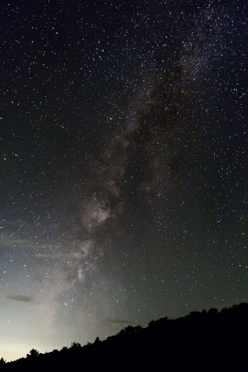 高知県梶ヶ森で撮影した天の川と満天の星空
